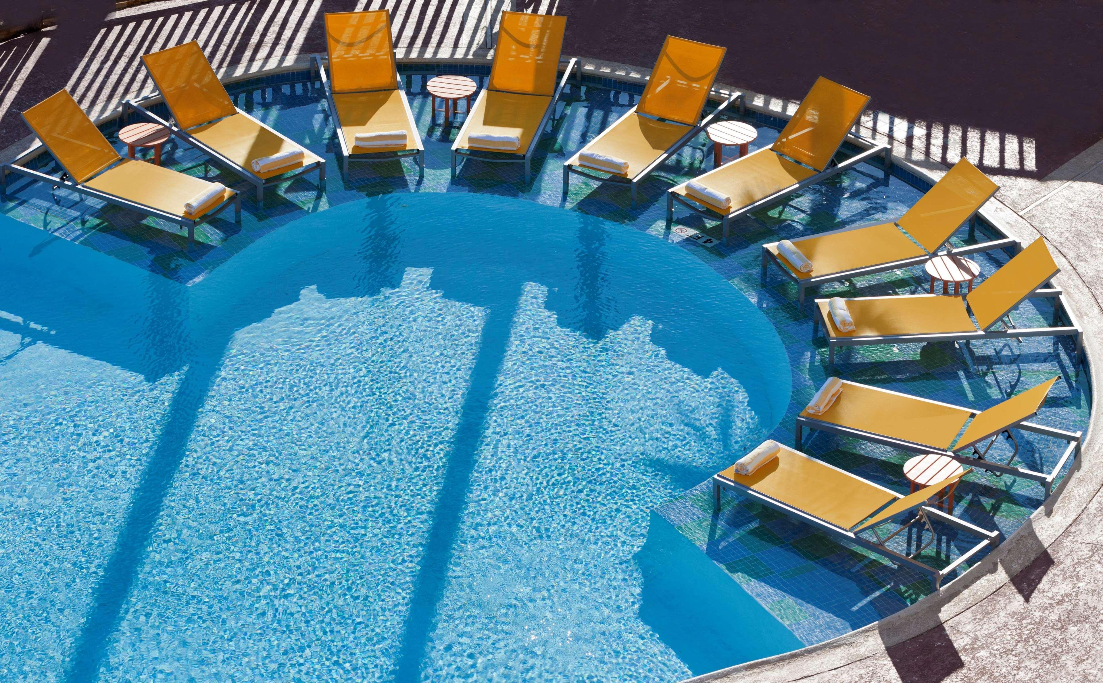 Doubletree By Hilton Galveston Beach Eksteriør bilde